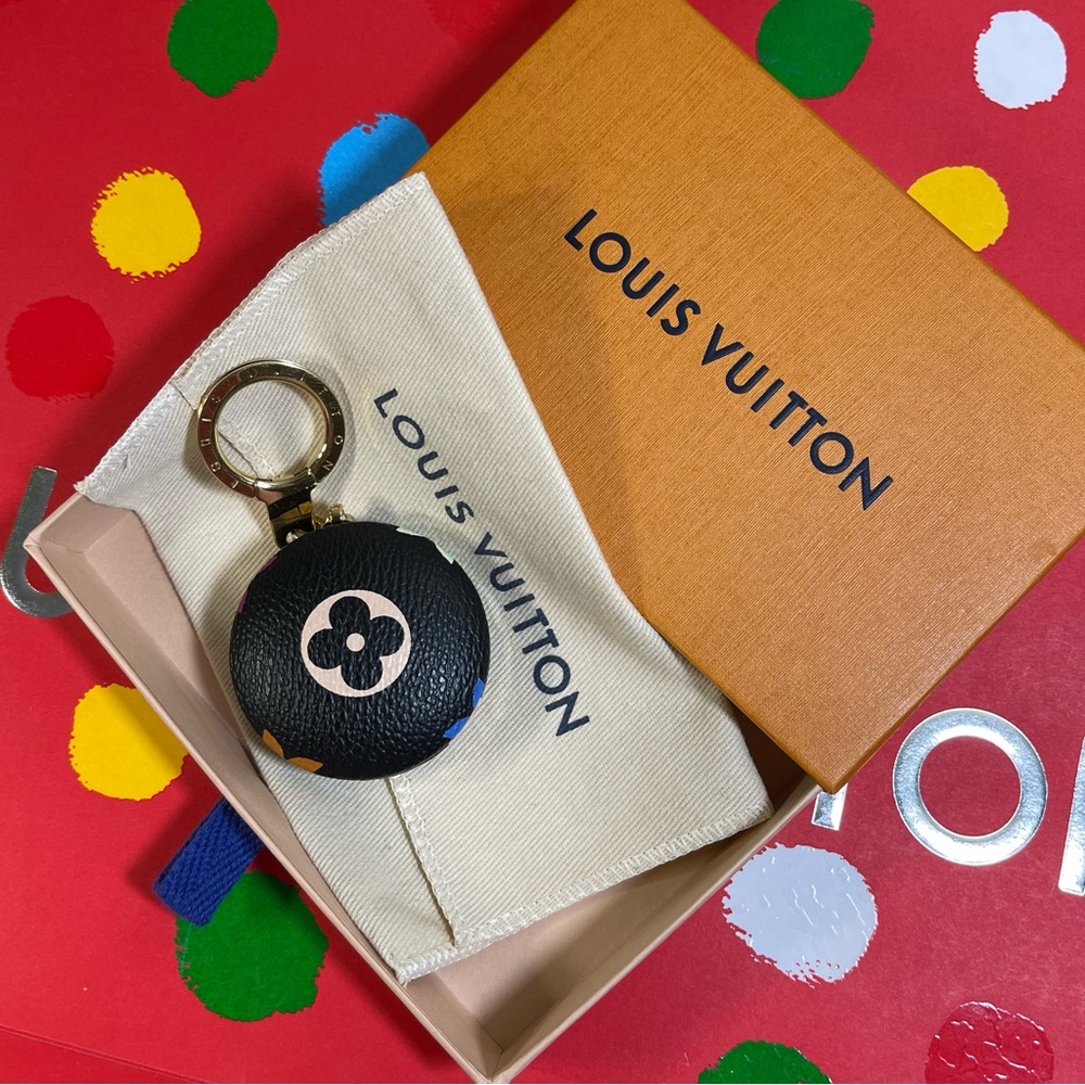 Louis Vuitton Astropill Multicolor Light Up Key Chain or Bag Charm - Picture 16 of 16